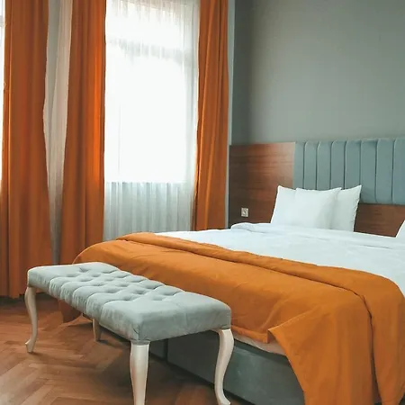 Palm Hotel Batumi Exterior photo